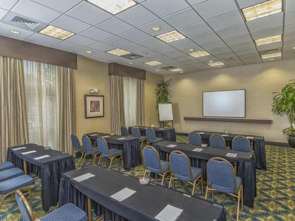 Hampton Inn Belmont At Montcross Exteriér fotografie