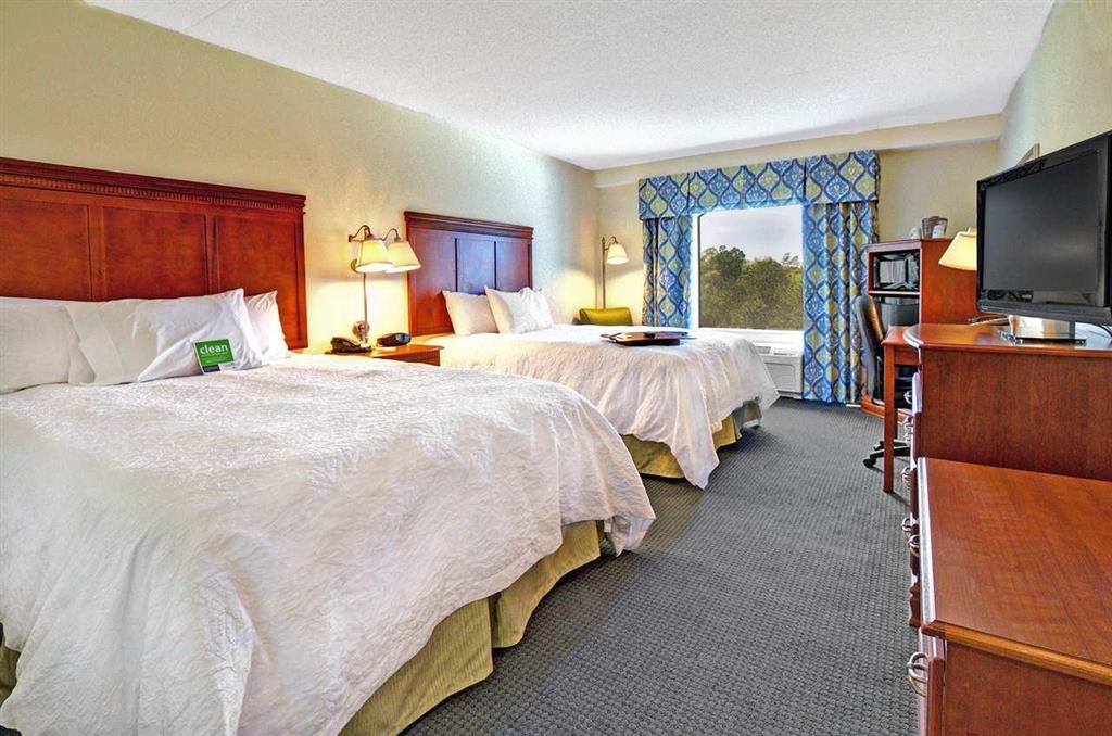 Hampton Inn Belmont At Montcross Pokoj fotografie