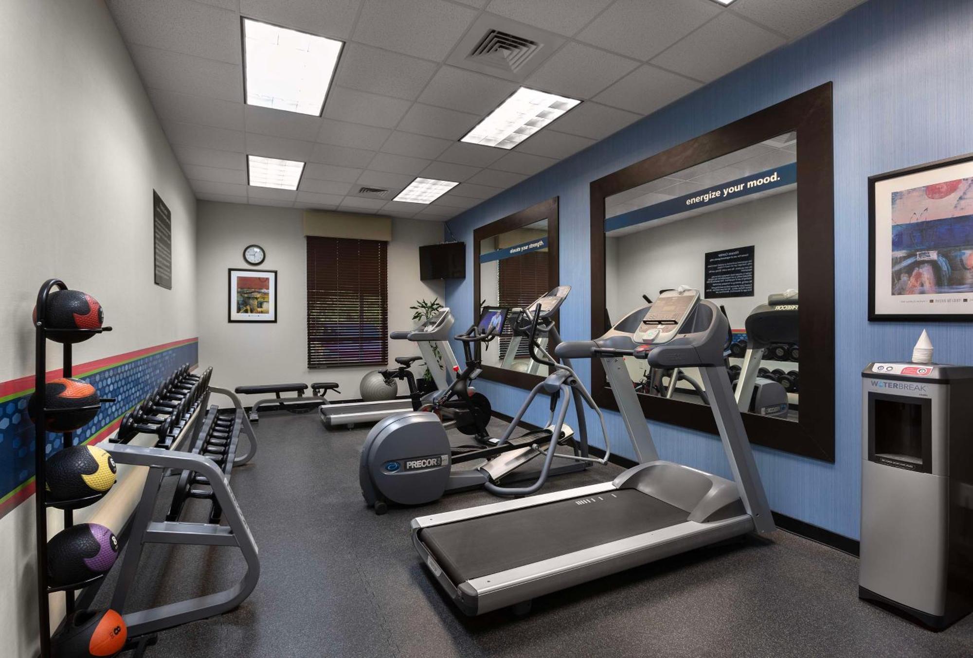 Hampton Inn Belmont At Montcross Exteriér fotografie