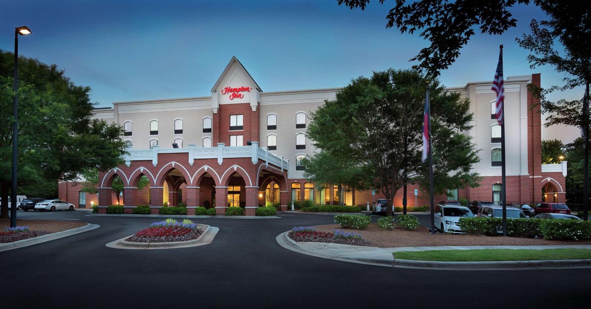 Hampton Inn Belmont At Montcross Exteriér fotografie