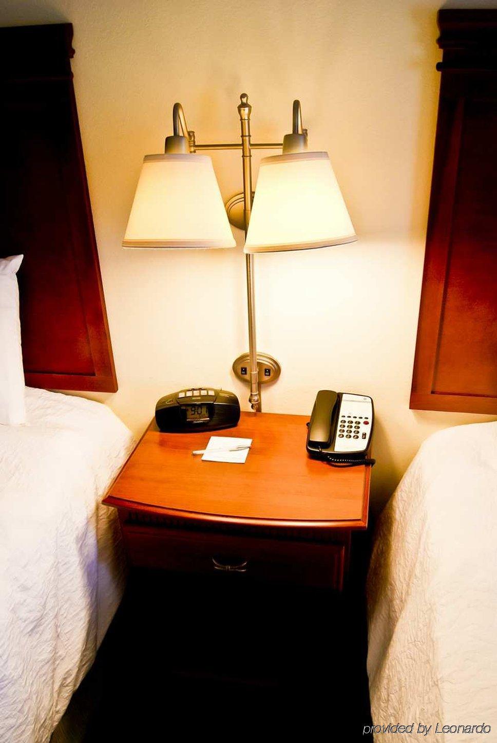 Hampton Inn Belmont At Montcross Pokoj fotografie