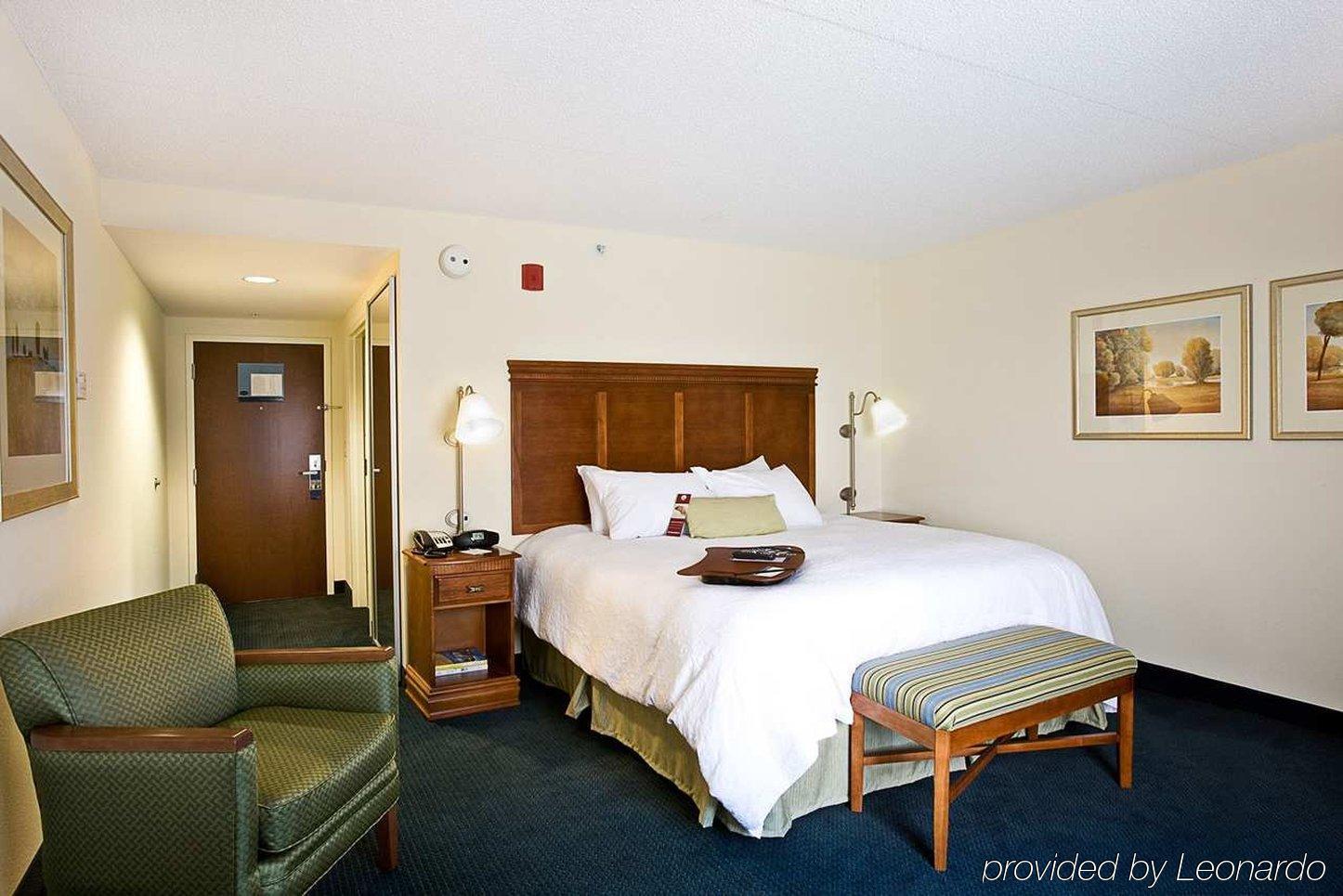 Hampton Inn Belmont At Montcross Pokoj fotografie